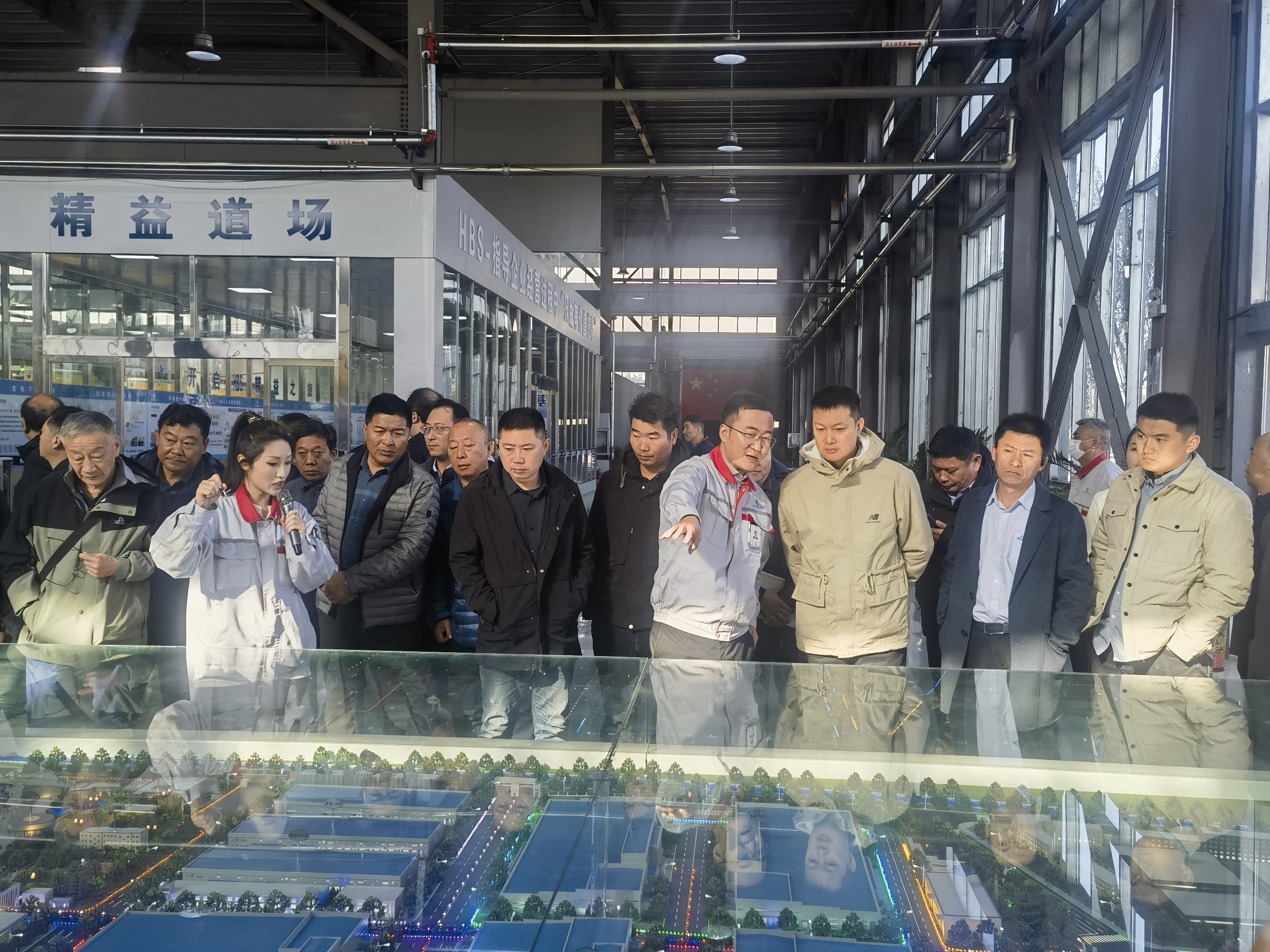 山東鑄造協(xié)會組織相關(guān)企業(yè)蒞臨我司參觀調(diào)研，共促行業(yè)繁榮發(fā)展